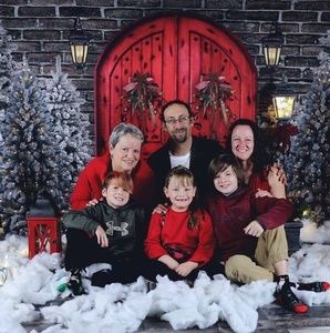 Meet your Posher, Eric